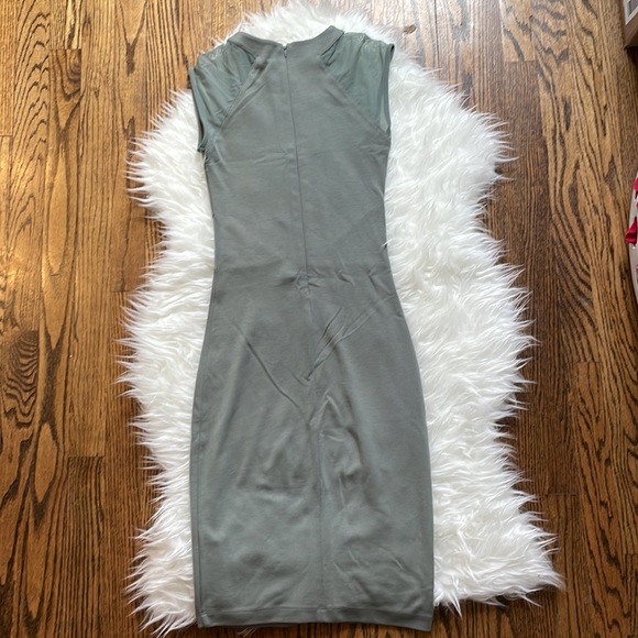 French Connection dress like new with mesh details - Picture 7 of 10